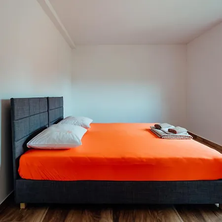 شقة Apartman Budimir *