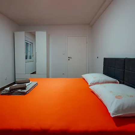 Apartman Budimir شقة إيموتسكي